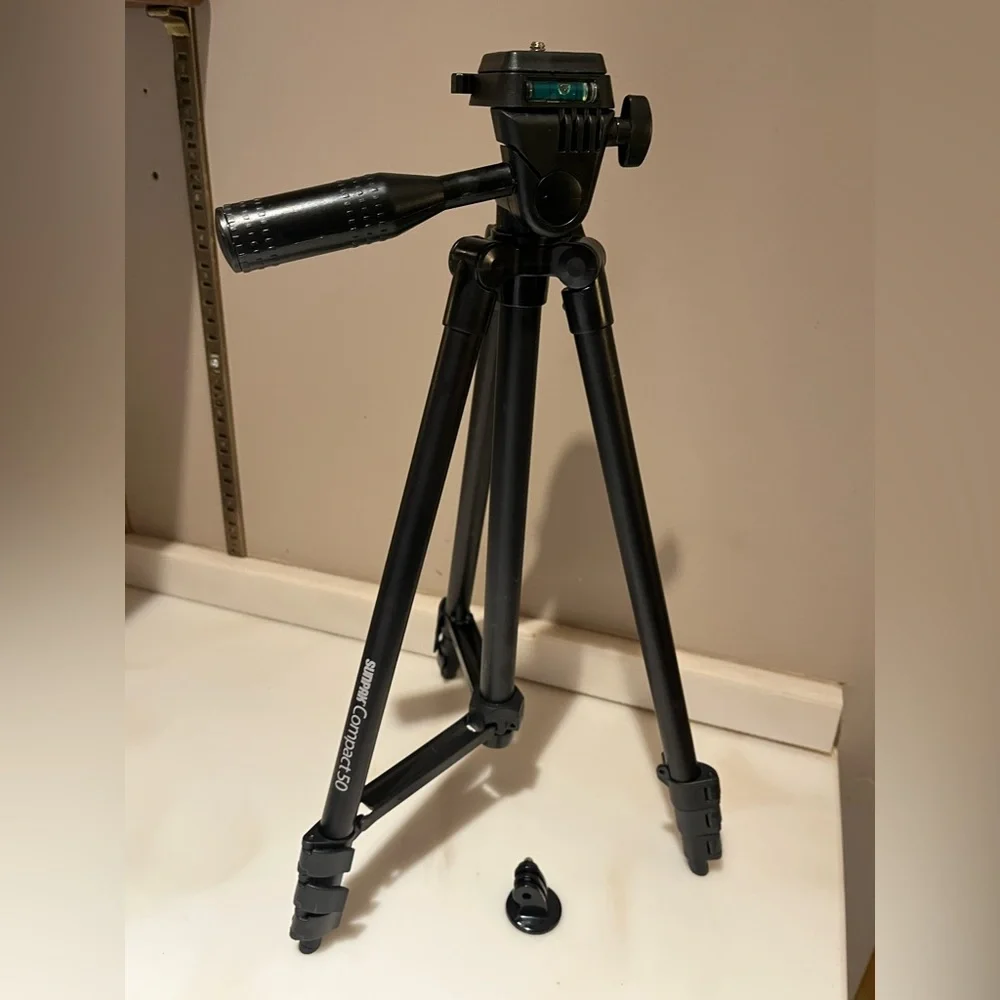 SUNPAK Compact 50 Aluminum Tripod—READ